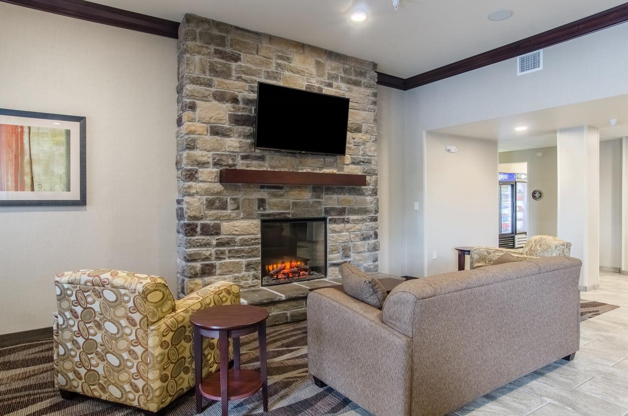 Cobblestone Inn & Suites - Guernsey Exterior photo